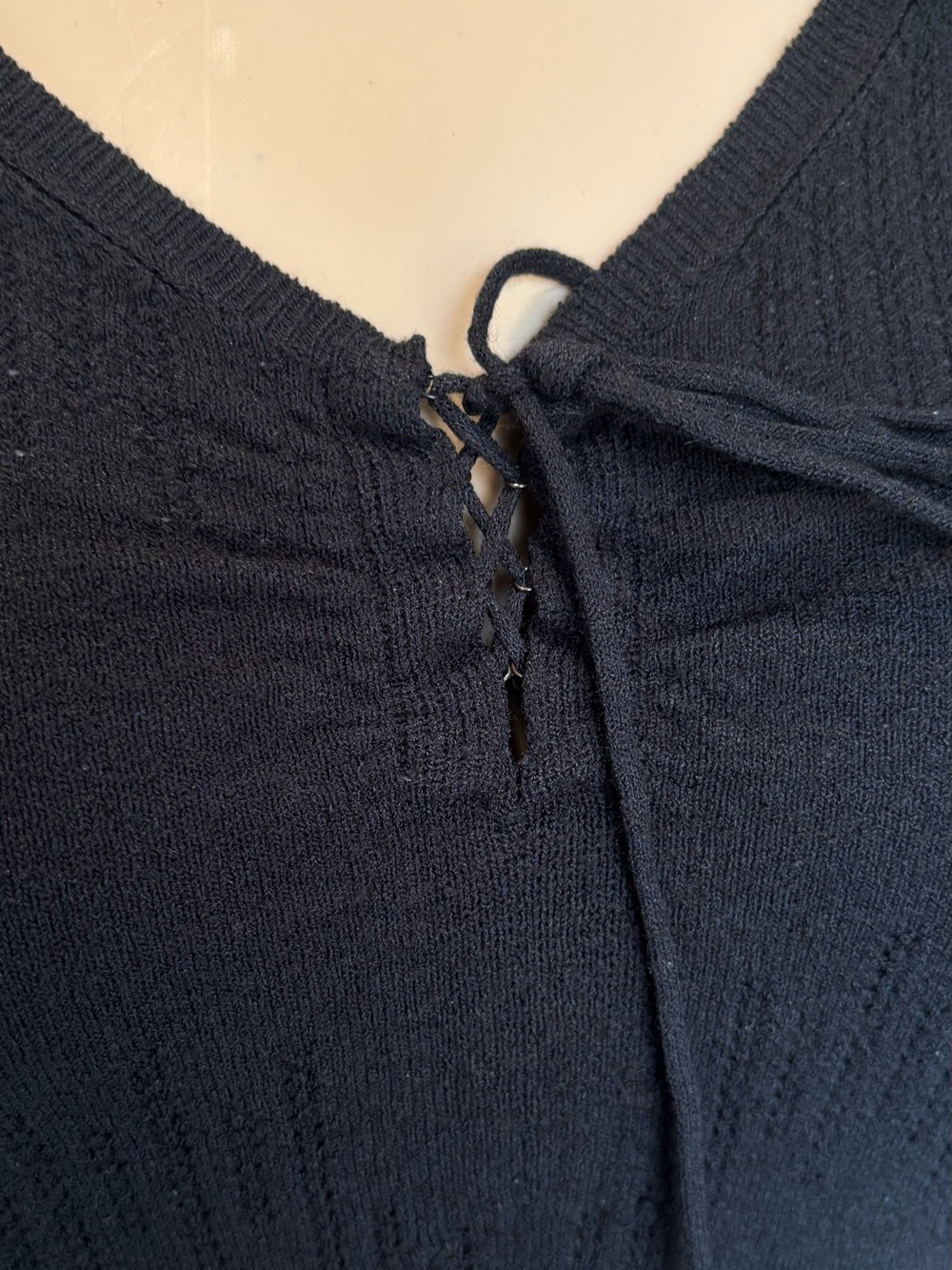 Express Black V-Neck Tie-Front Knit Textured Top stretch 3/4 sleeves Small - Picture 6 of 12